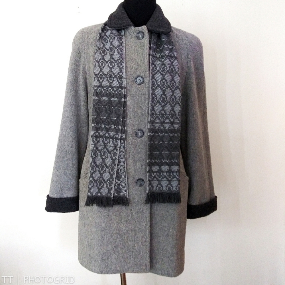 Vintage London Fog gray wool peacoat